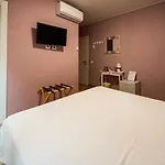 Sweet Harbour Porto - 3*